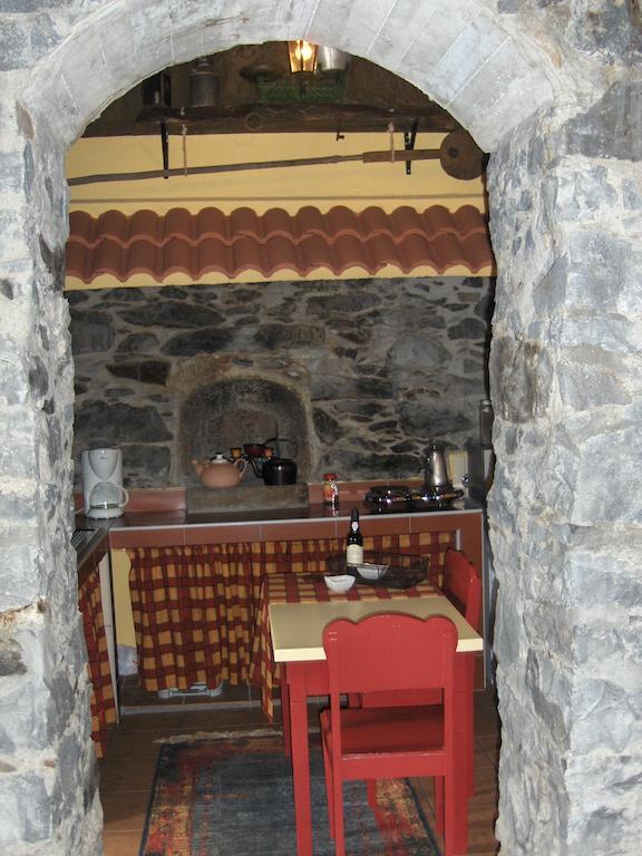 Vila Casa Rosa Camacha  Pokoj fotografie